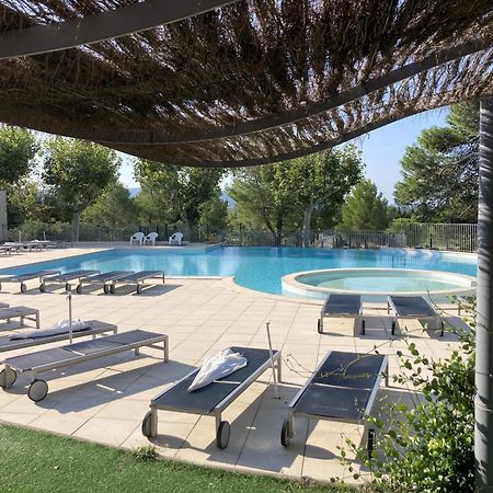 La Perle Du Golf -Magnifique Vue Clim Linge Golf Saumane 6P Piscine Tennis Экстерьер фото