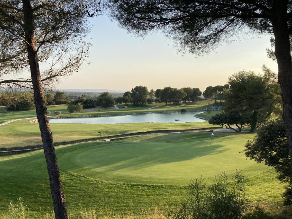 La Perle Du Golf -Magnifique Vue Clim Linge Golf Saumane 6P Piscine Tennis Экстерьер фото